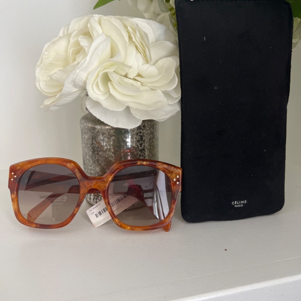 Celine Tortoishell Oversize Sunglasses BRAND NEW WITH TAGS - Picture 2 of 2